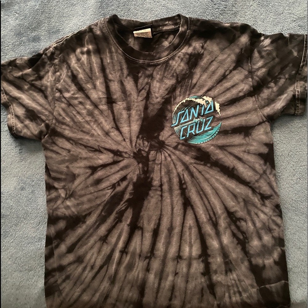size small Santa Cruz tie dye t shirt